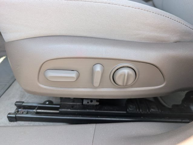 Used 2025 Chevrolet Malibu LT FWD image 15
