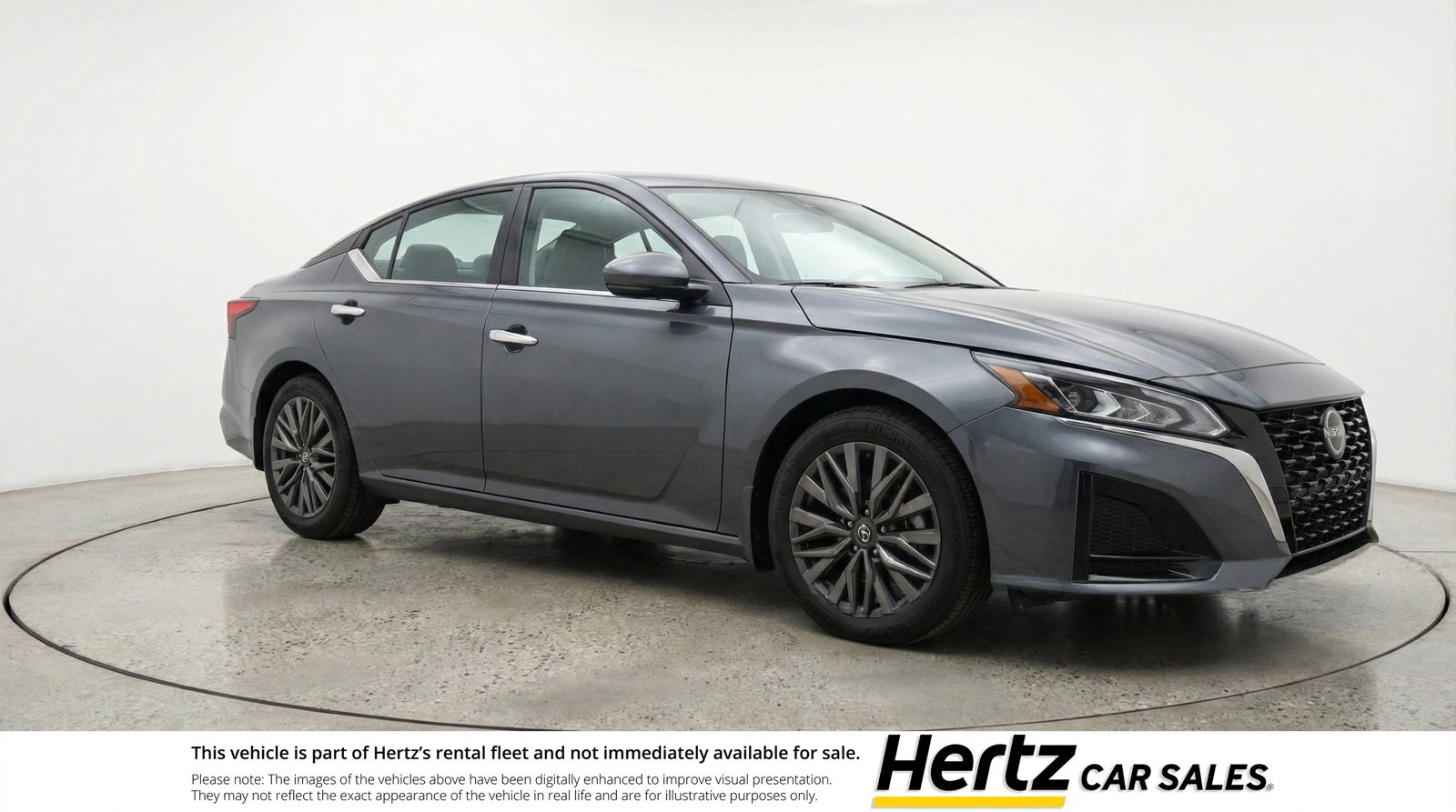 Used 2025 Nissan Altima 2.5 SV image 1