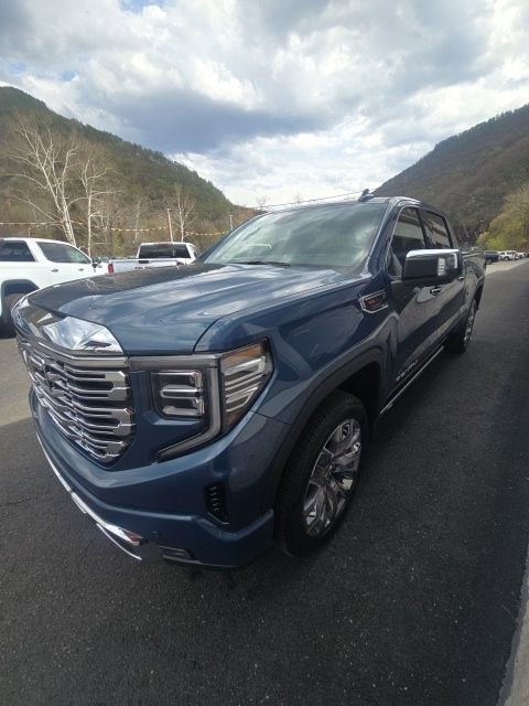 New 2026 GMC Sierra 1500 Denali w/ Denali Reserve Package image 3