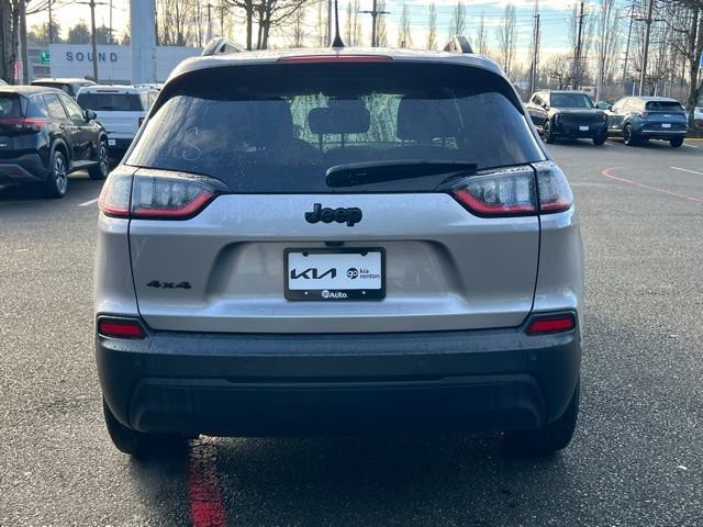 Used 2020 Jeep Cherokee Latitude Plus image 10