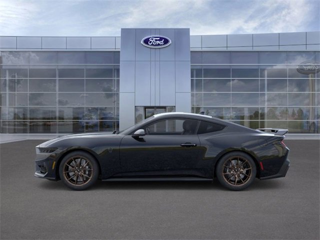 New 2025 Ford Mustang Dark Horse image 3