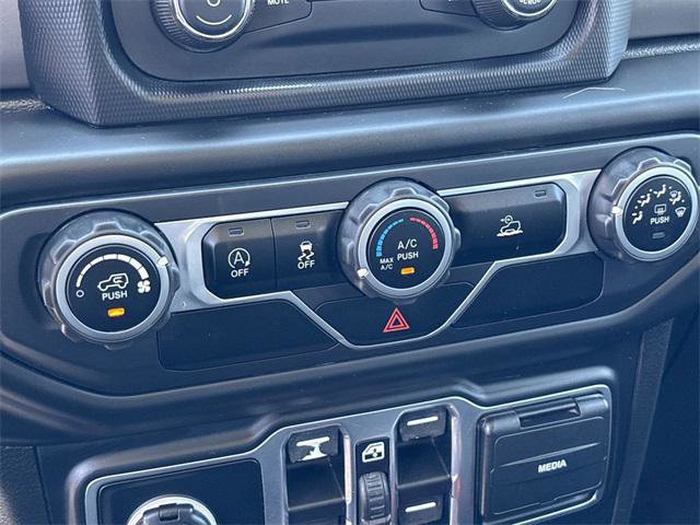 Certified 2020 Jeep Gladiator Sport w/ Quick Order Package 24S image 26