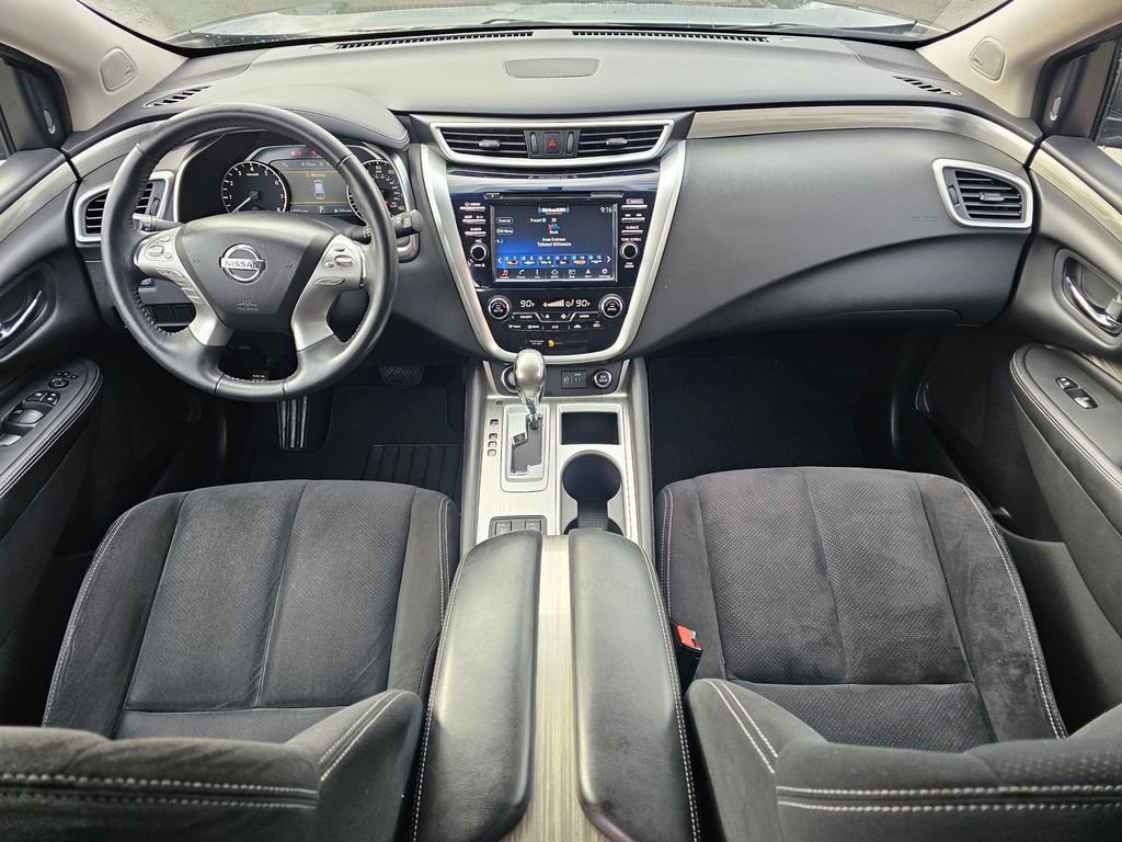 Used 2018 Nissan Murano SV w/ Premium Package image 15