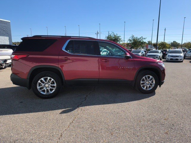 Used 2020 Chevrolet Traverse LT image 6
