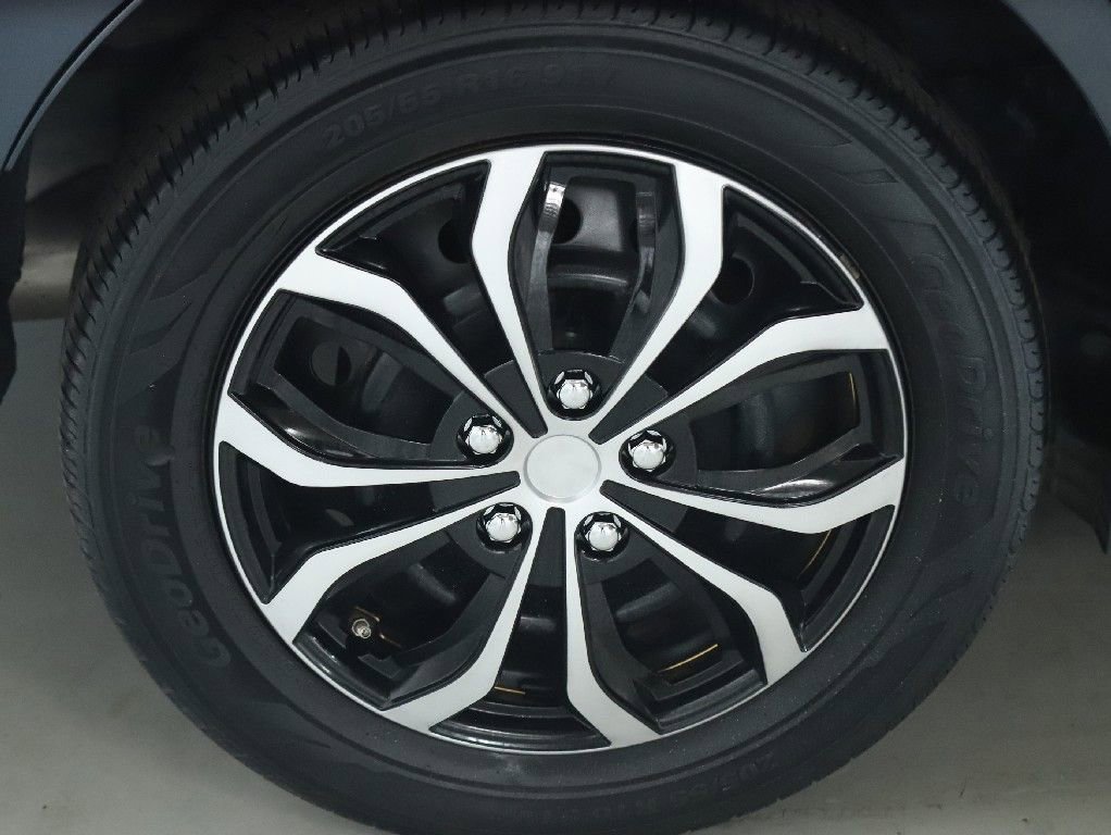 Used 2019 Toyota Corolla LE FWD image 13