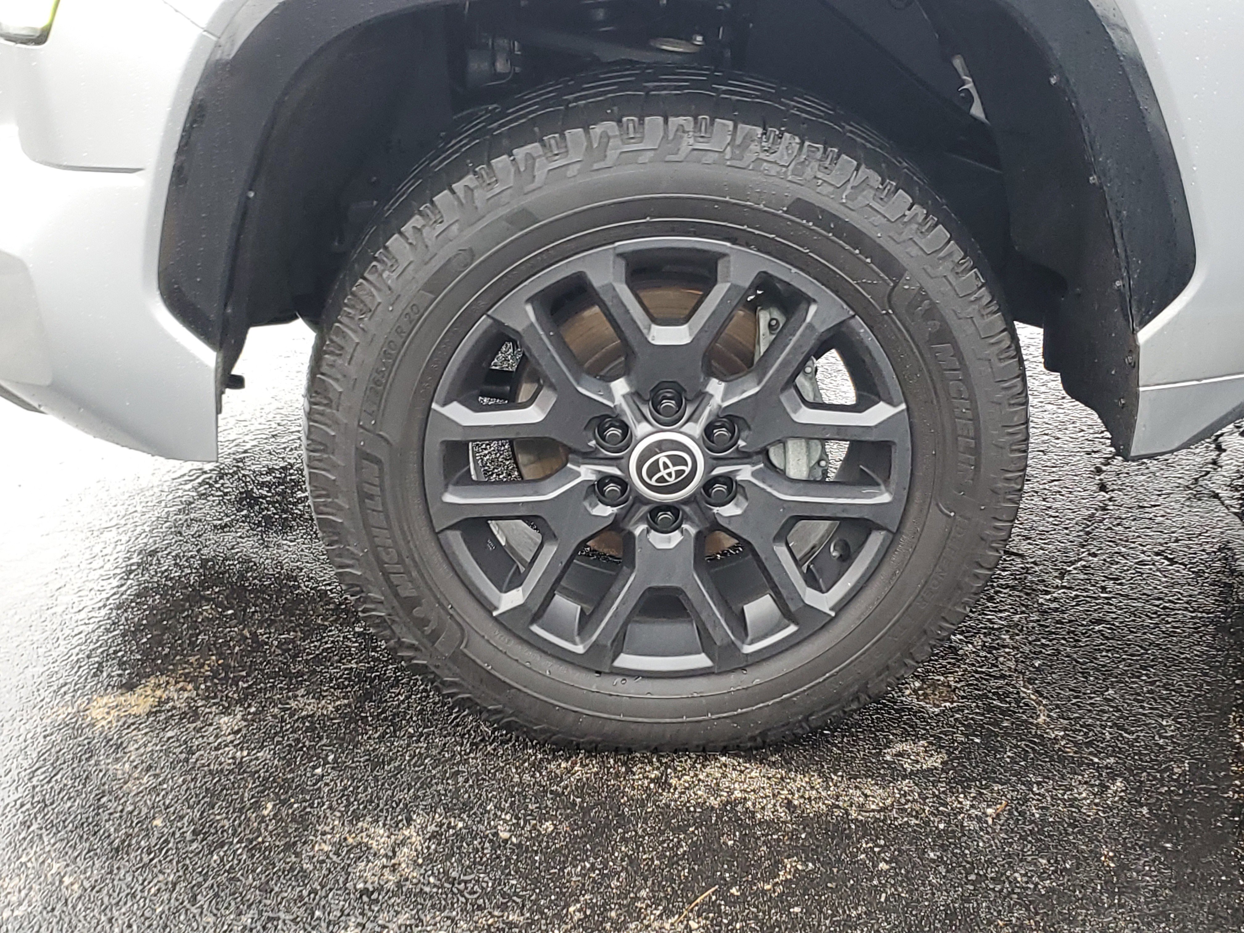 Used 2024 Toyota Tundra Platinum image 10