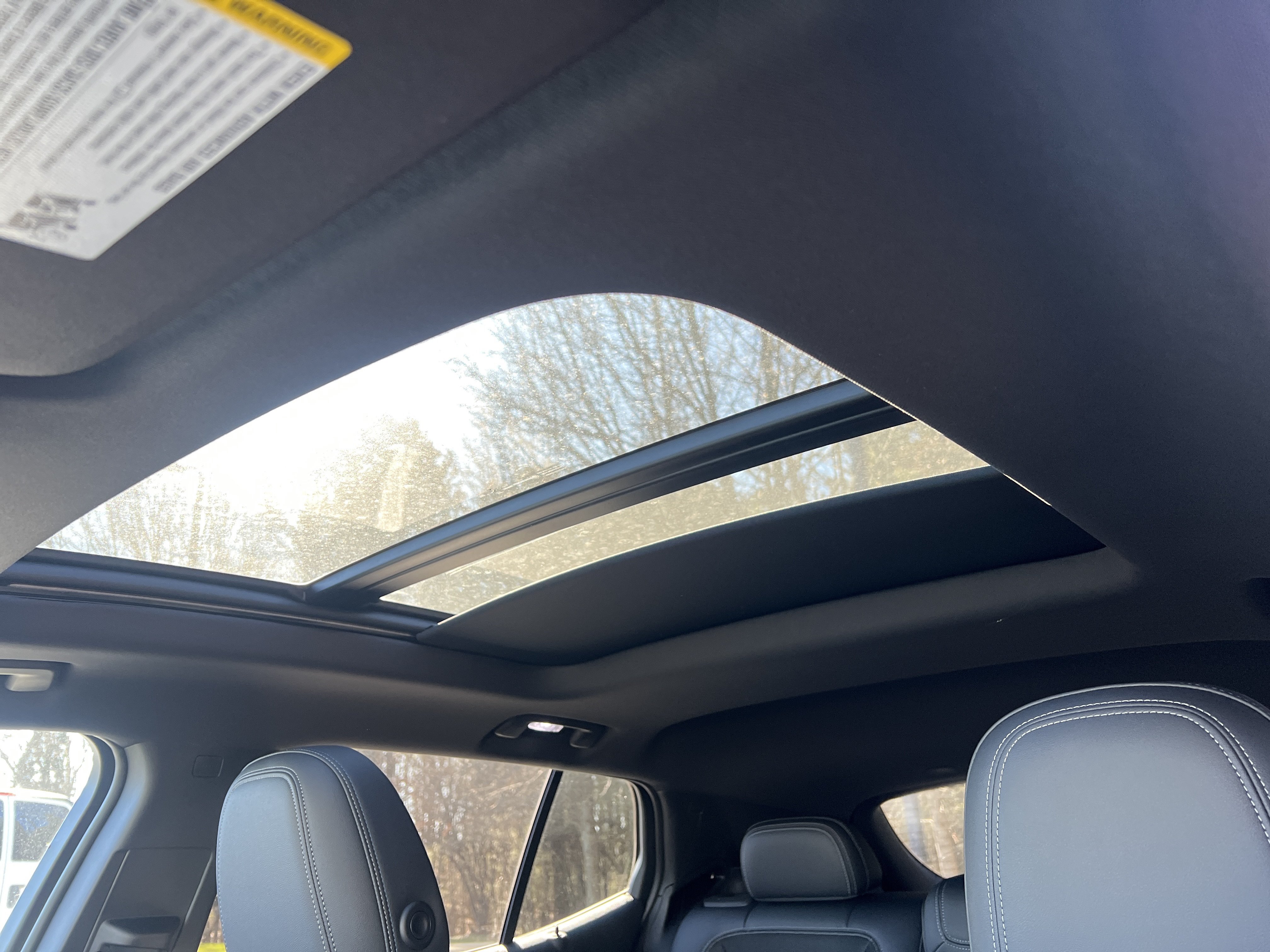 New 2026 Chevrolet Equinox EV LT AWD/4WD image 32