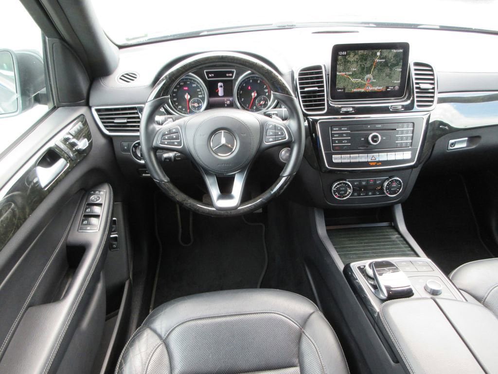 Used 2019 Mercedes-Benz GLS 450 4MATIC image 15