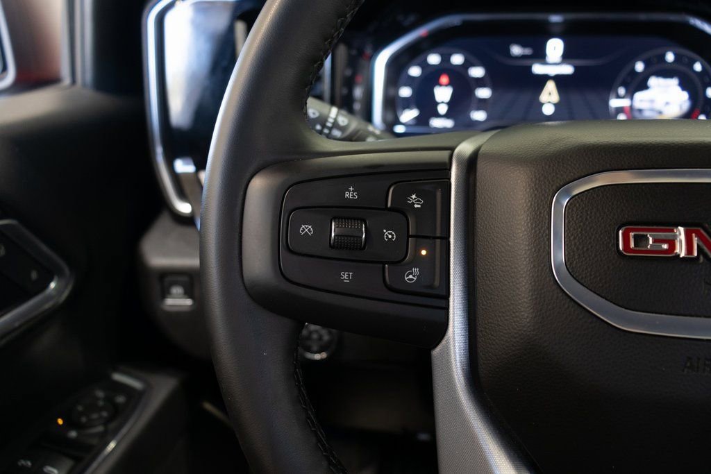 Used 2025 GMC Sierra 1500 Elevation image 26