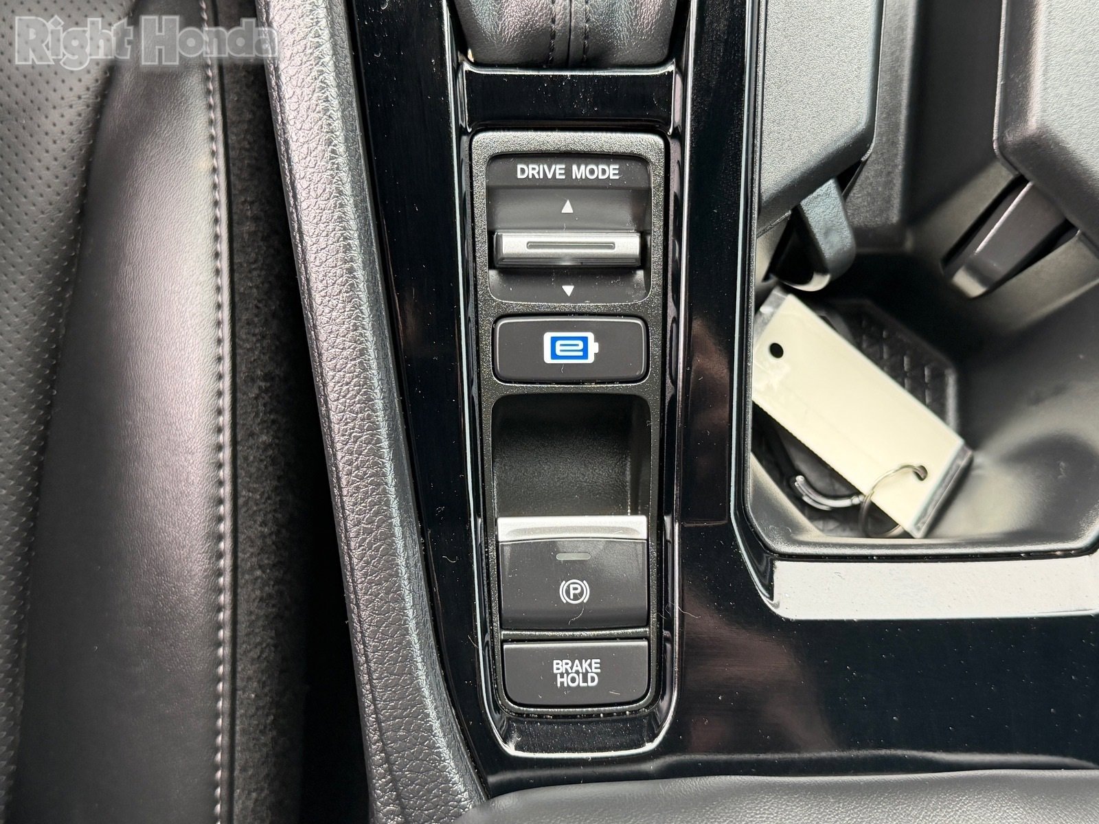 Certified 2024 Honda Accord Sport image 29