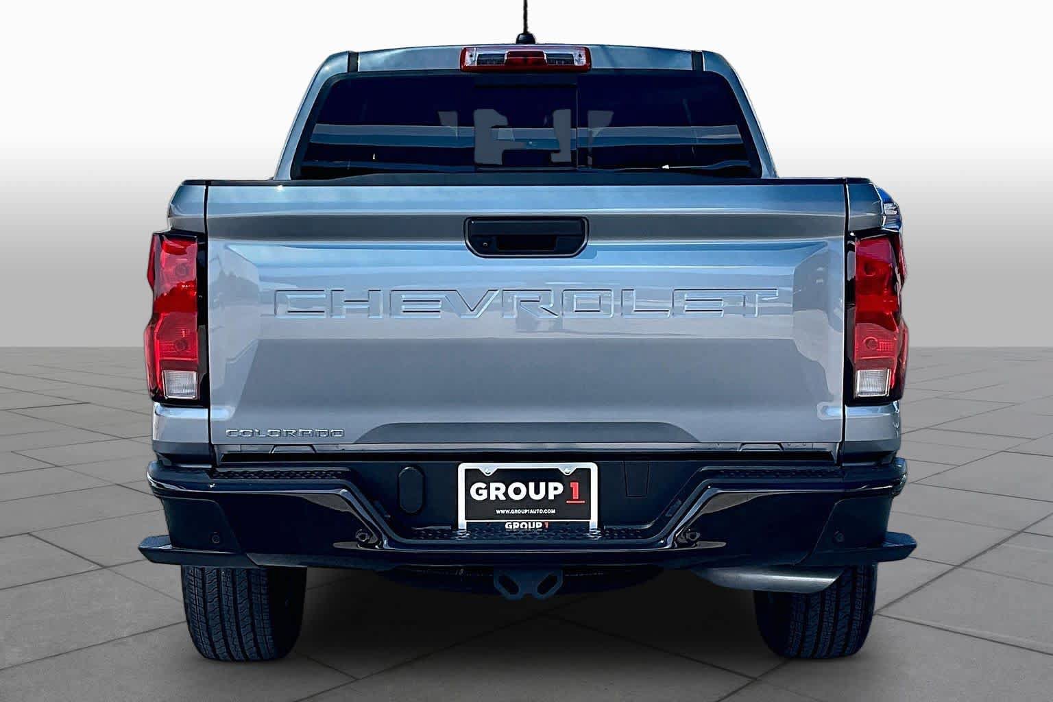 Used 2026 Chevrolet Colorado W/T RWD image 5