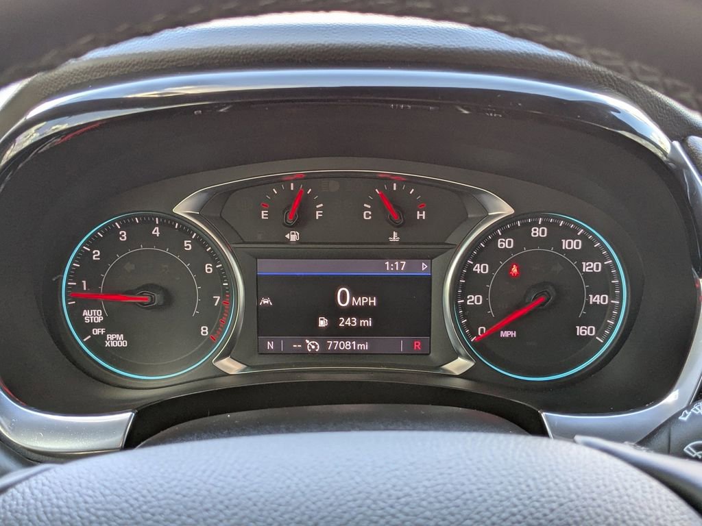 Used 2023 Chevrolet Traverse LT image 29