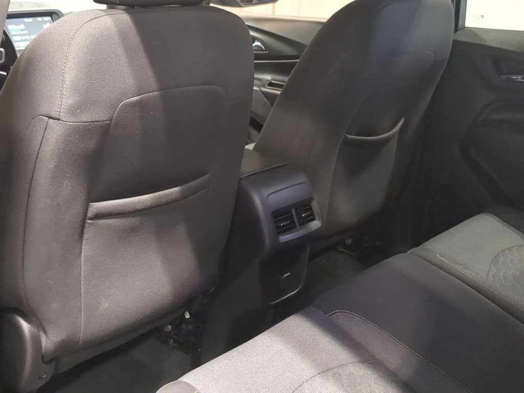 Used 2018 Chevrolet Equinox LT FWD image 22