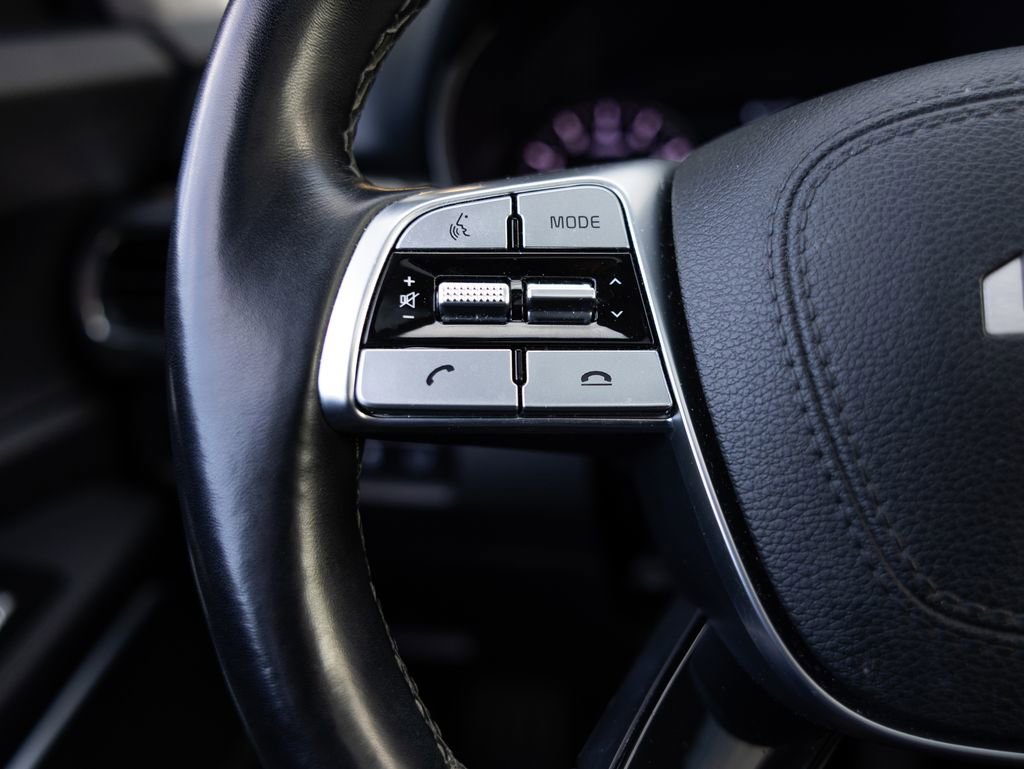 Used 2022 Kia Telluride SX w/ SX Prestige Package image 16