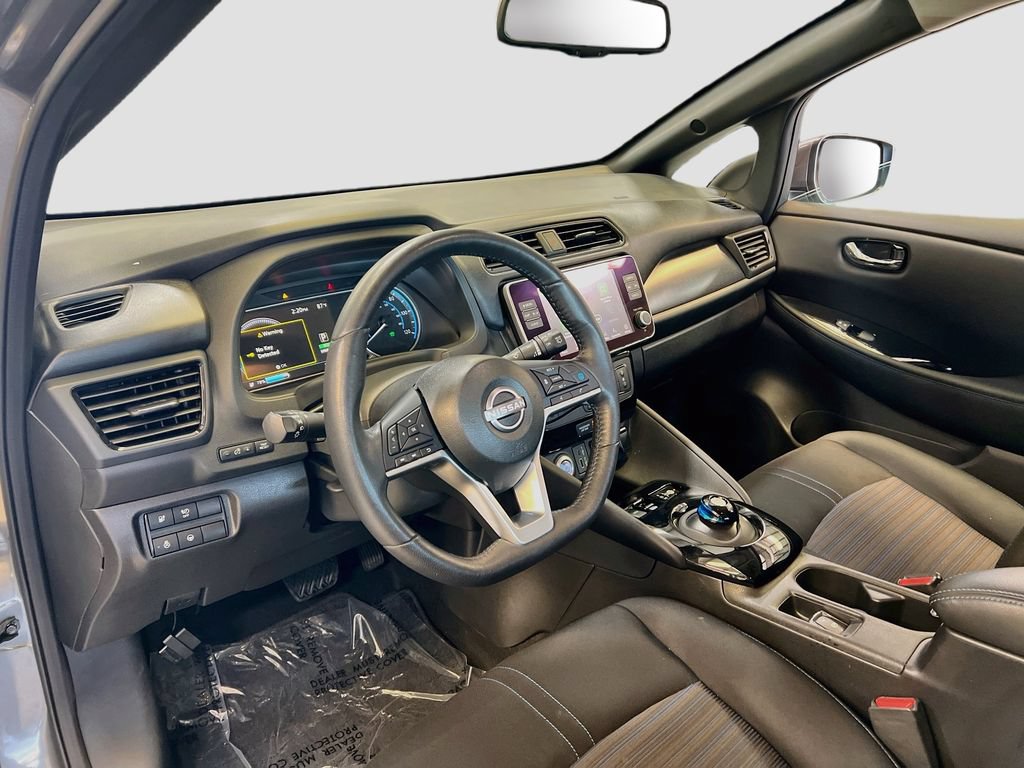 Used 2024 Nissan Leaf SV Plus FWD image 9