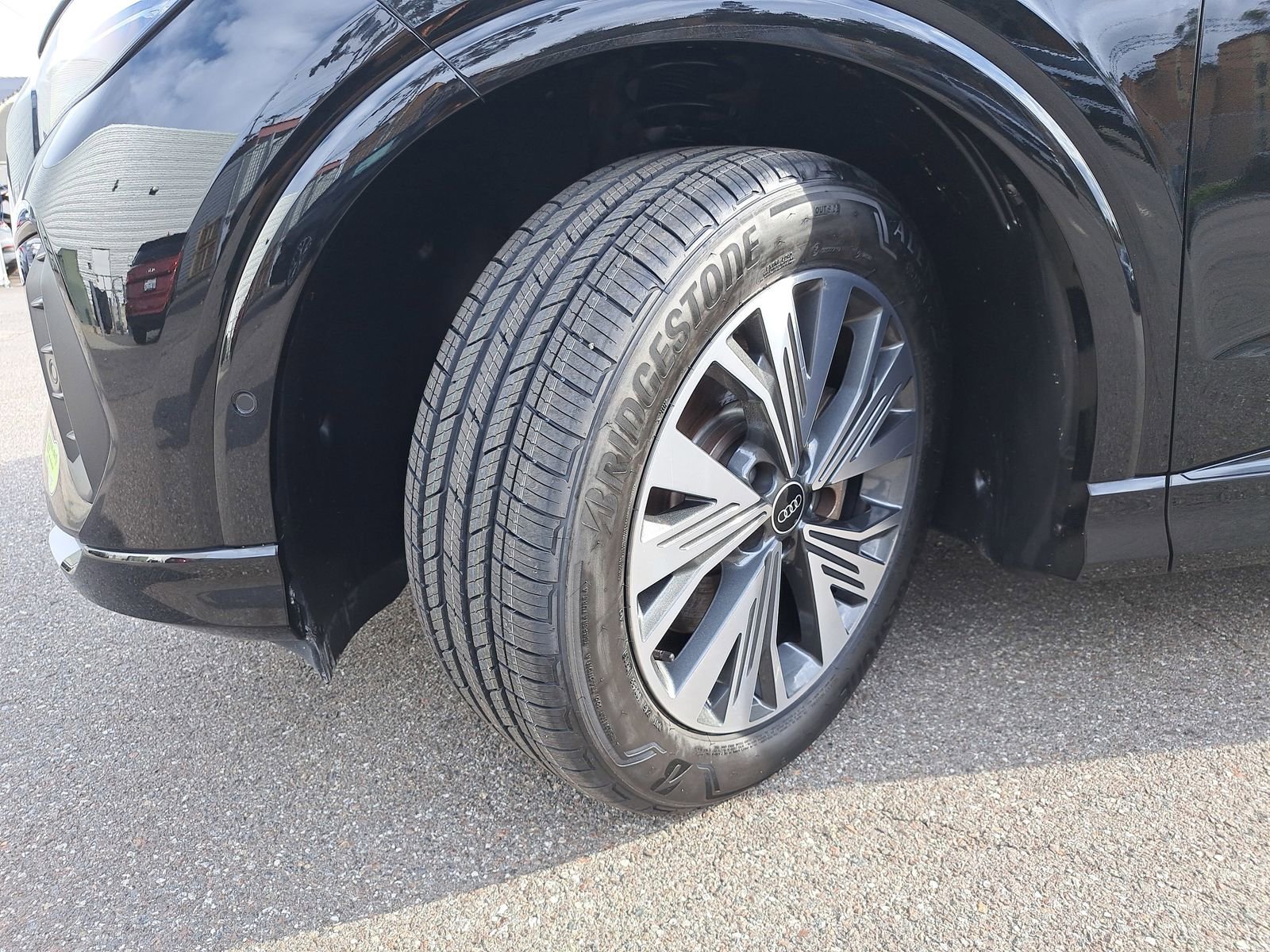 Certified 2023 Audi Q4 e-tron Premium Plus w/ Premium Plus image 36