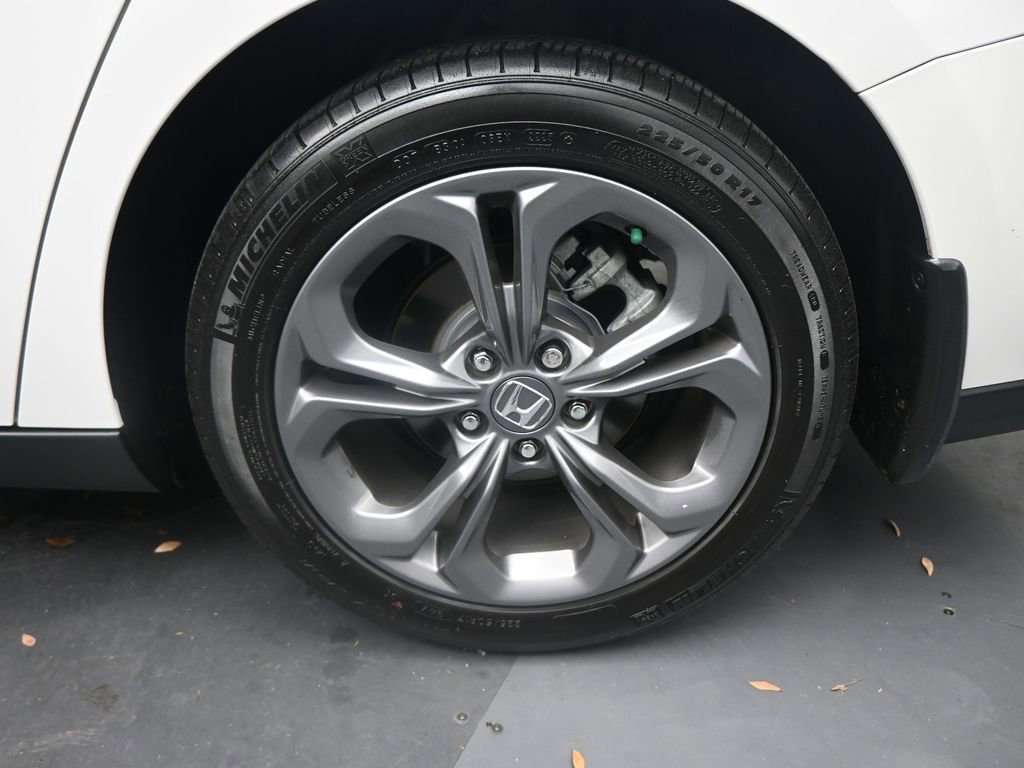 Used 2023 Honda Accord EX image 22