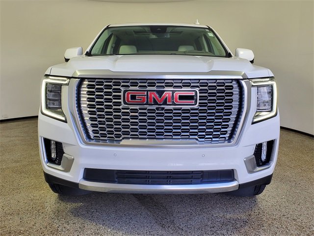 Used 2024 GMC Yukon XL Denali image 3