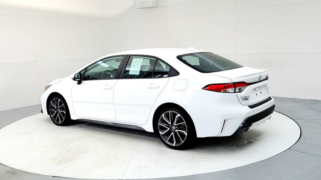 Certified 2020 Toyota Corolla SE FWD image 4