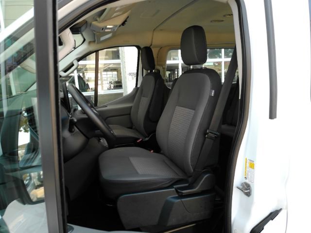 Used 2023 Ford Transit 350 XLT image 19