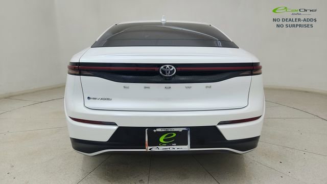Used 2024 Toyota Crown AWD/4WD image 5