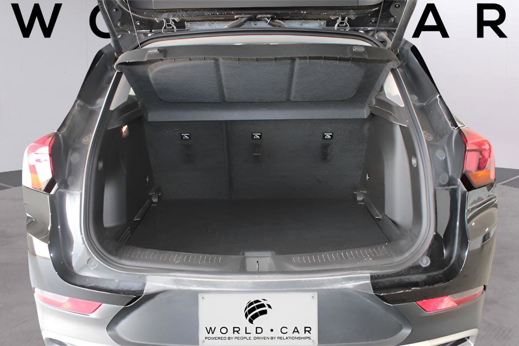 Used 2023 Buick Encore GX Select image 9
