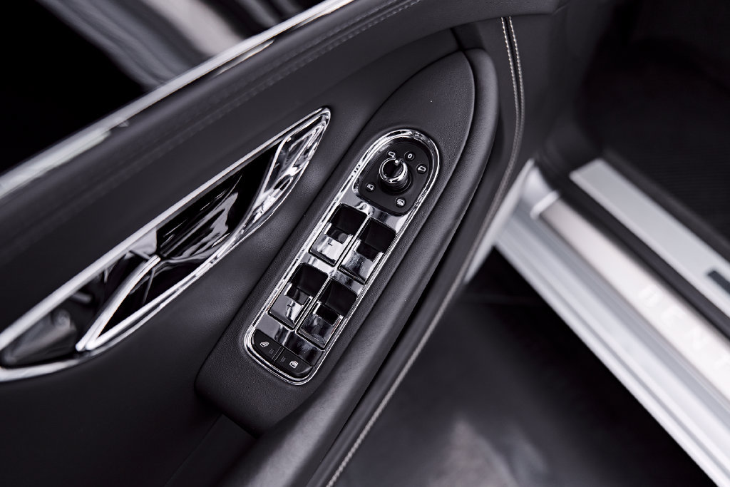 Used 2020 Bentley Continental GT AWD/4WD image 37