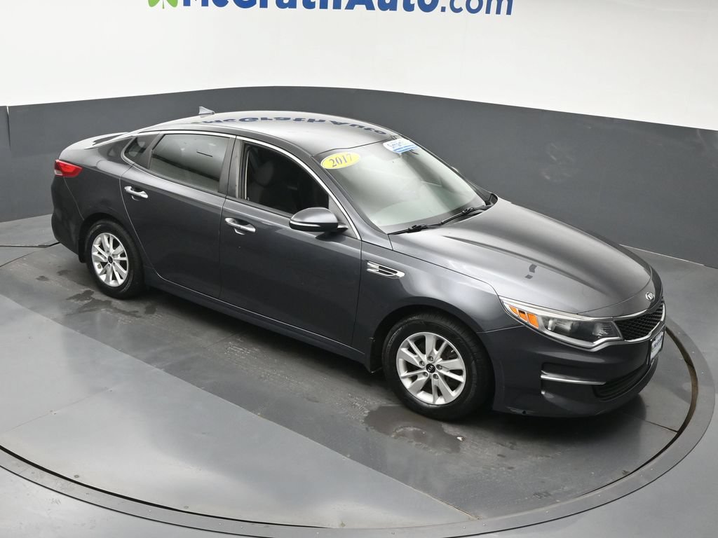 Used 2017 Kia Optima LX FWD image 3