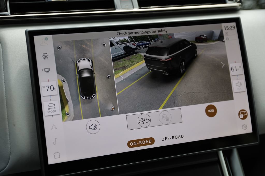 New 2026 Land Rover Range Rover Velar Dynamic SE AWD/4WD image 9