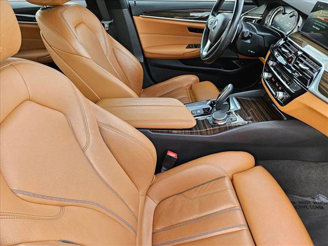 Used 2018 BMW 540i image 21