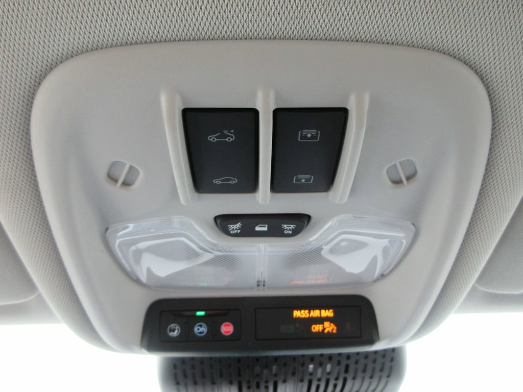 New 2027 Chevrolet Bolt RS w/ Technology Package FWD image 33