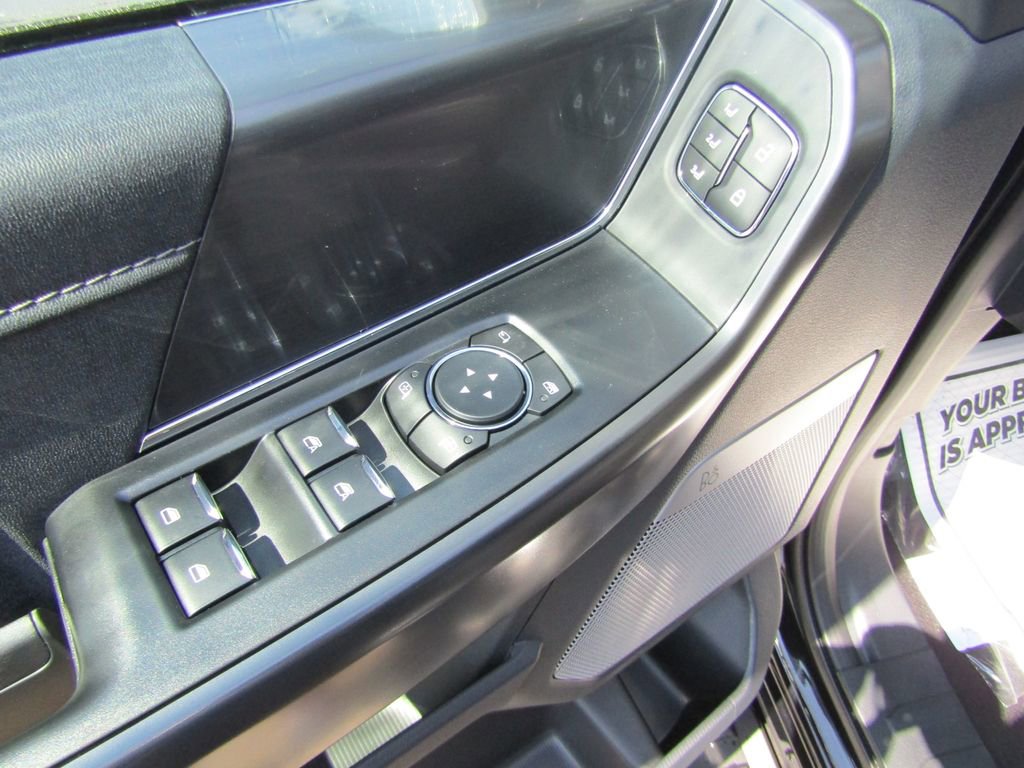 New 2025 Ford F150 Lariat w/ Equipment Group 501A Mid image 20