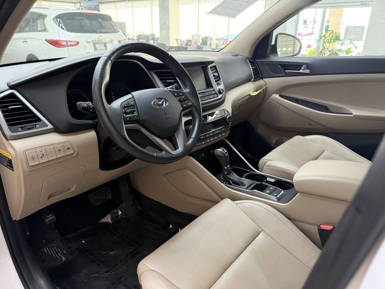 Used 2018 Hyundai Tucson Limited AWD/4WD image 19