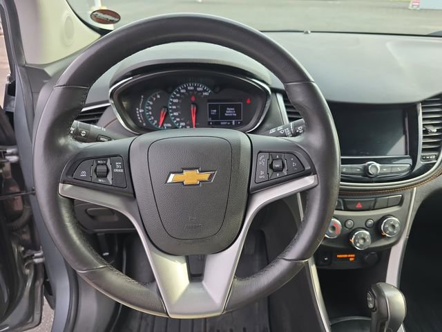 Certified 2019 Chevrolet Trax LT w/ LT Convenience Package AWD/4WD image 16