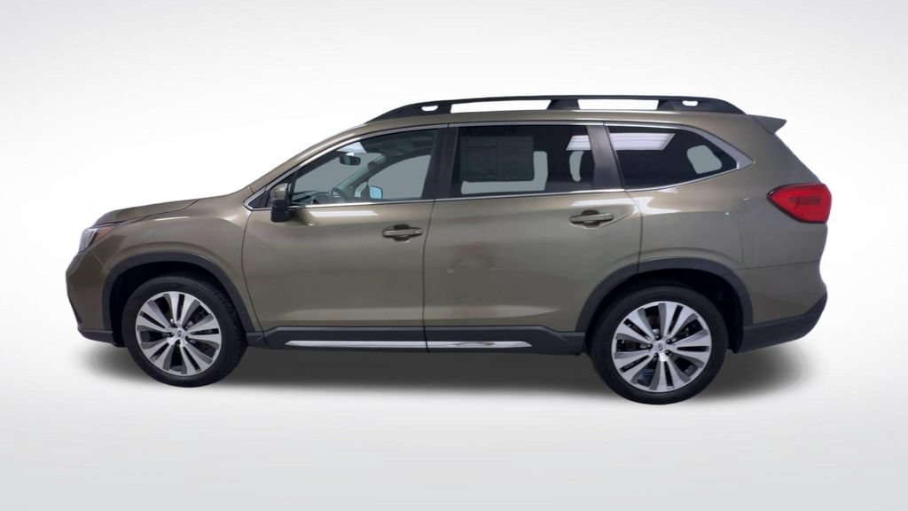 Used 2022 Subaru Ascent Limited w/ Technology Package AWD/4WD image 5