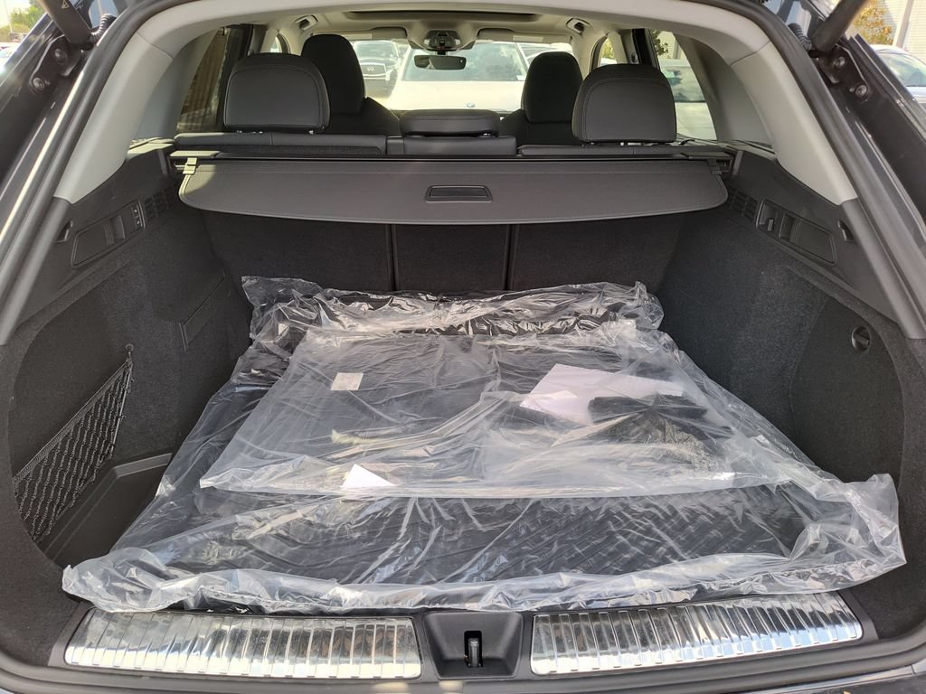 Certified 2025 Audi Q5 Prestige AWD/4WD image 8