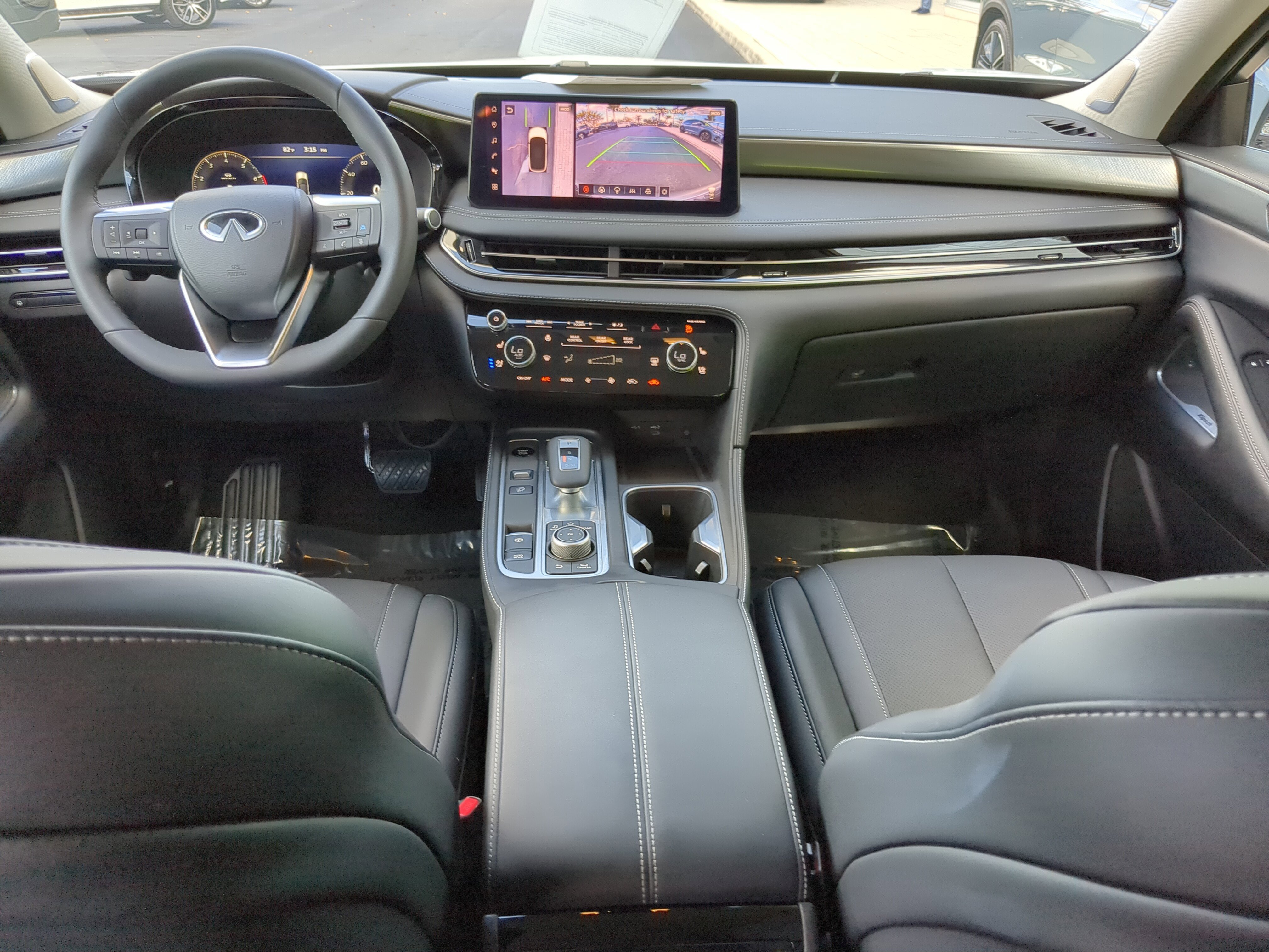 Used 2026 INFINITI QX60 Luxe w/ Cargo Package image 12