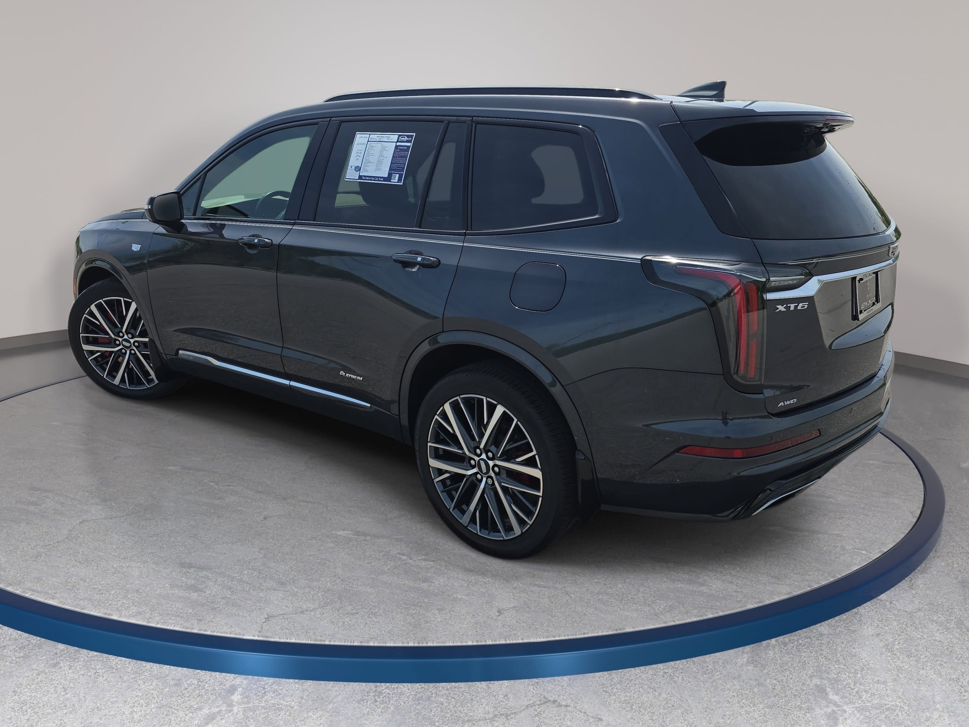 Used 2023 Cadillac XT6 Sport w/ Platinum Package image 7