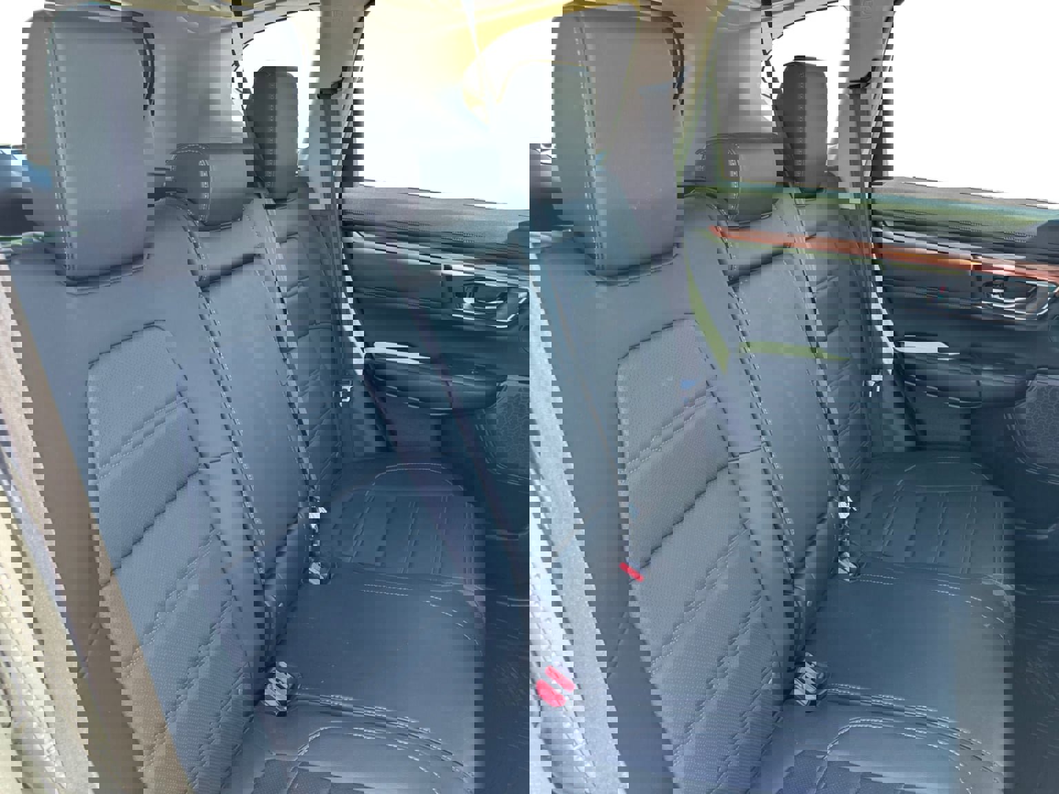 Used 2017 Honda CR-V Touring image 18