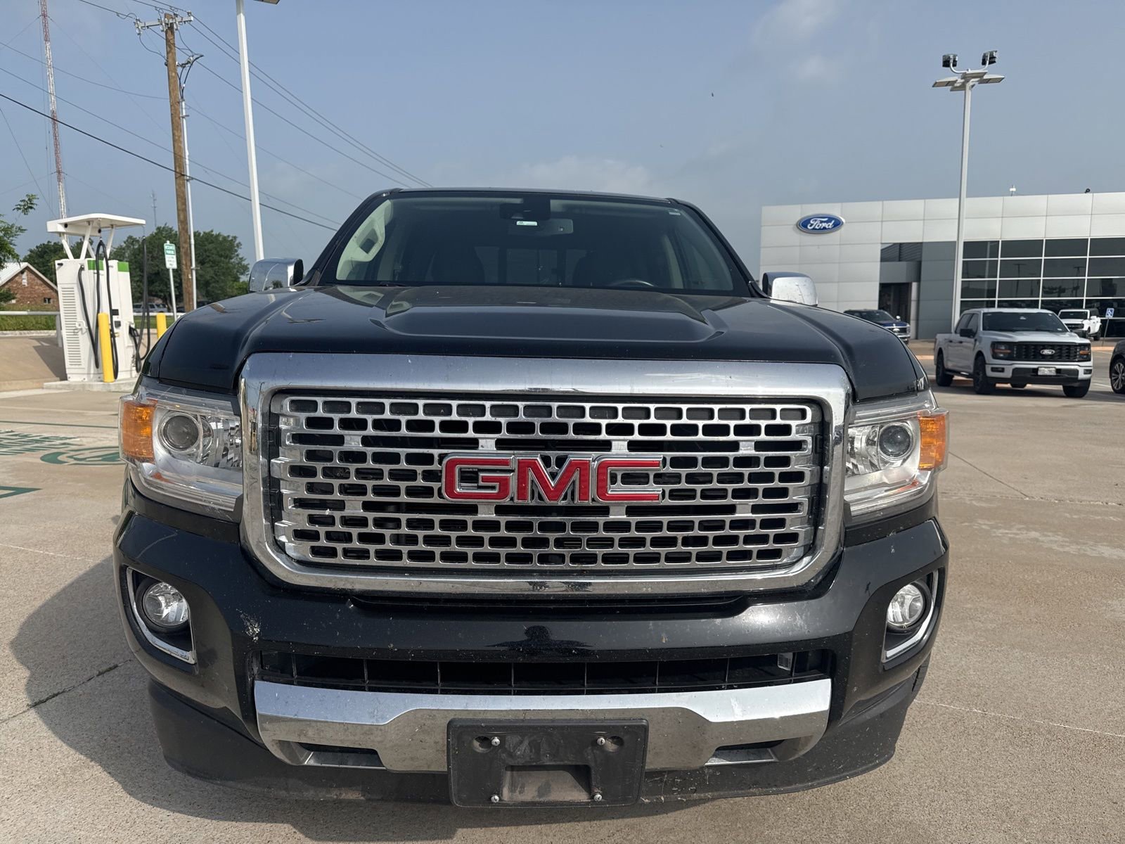 Used 2019 GMC Canyon Denali RWD image 9