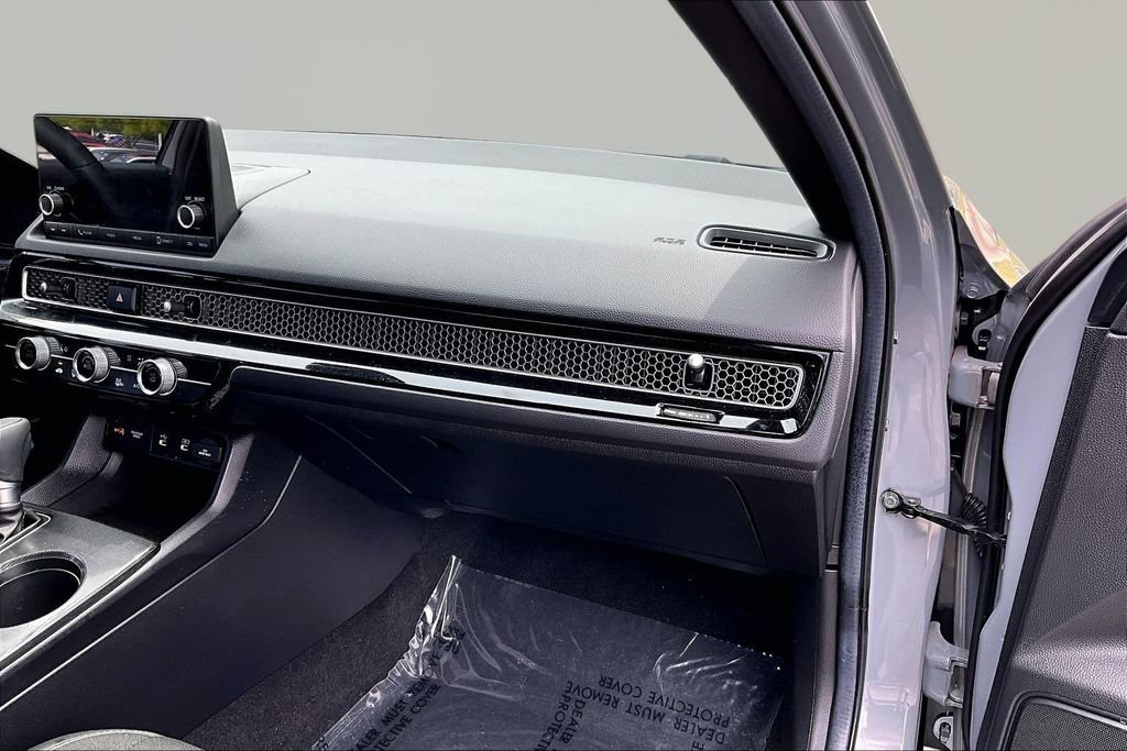 Certified 2025 Honda Civic Sport image 18