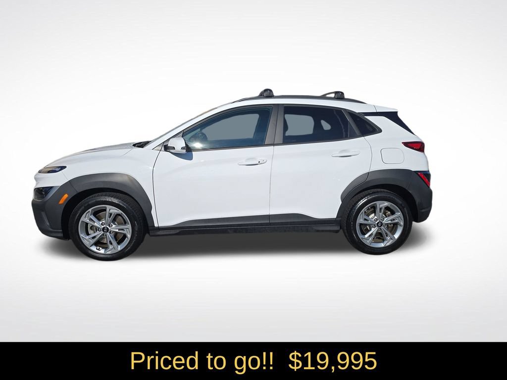 Certified 2023 Hyundai Kona SEL AWD/4WD image 3