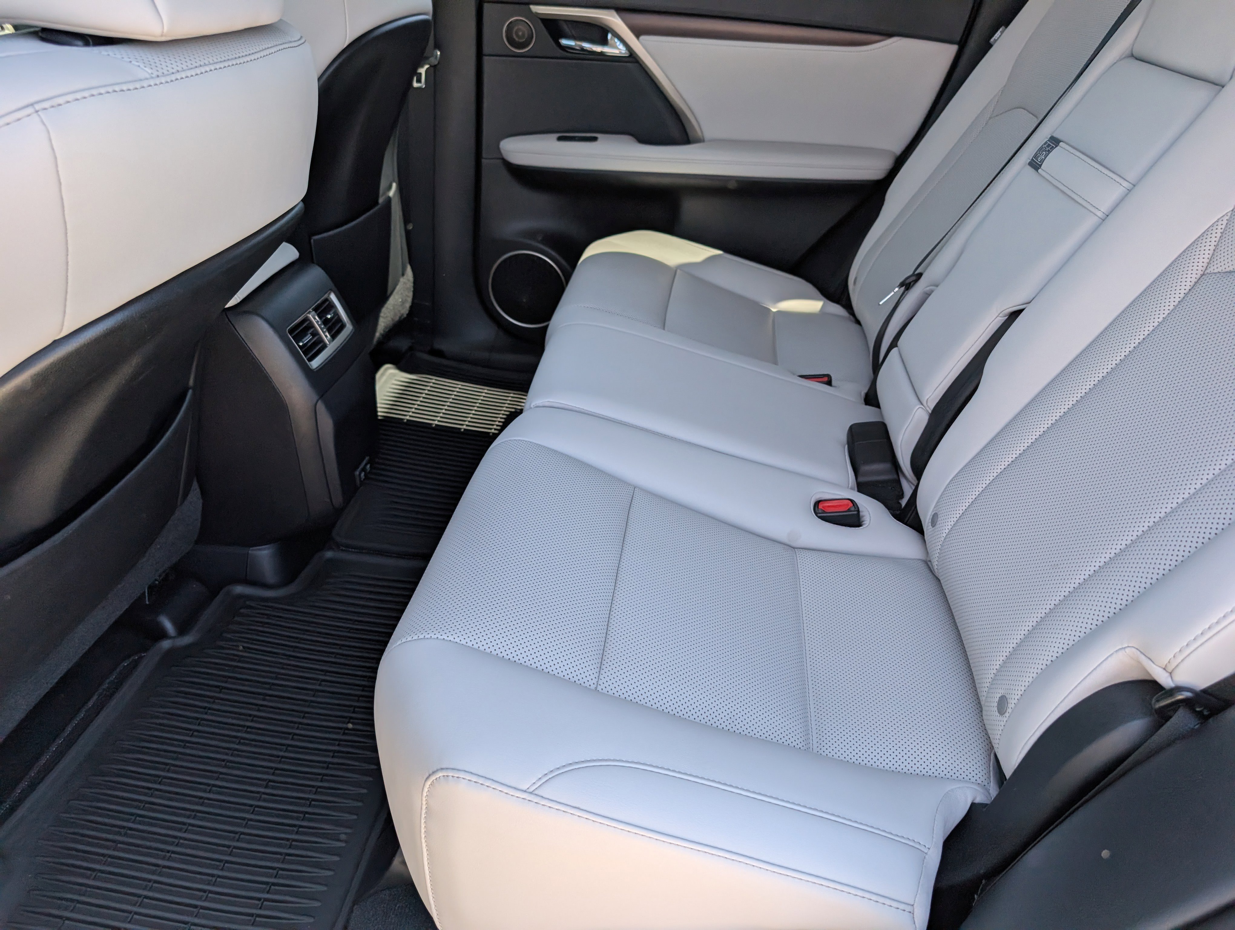 Used 2021 Lexus RX 450h AWD w/ Premium Package image 11