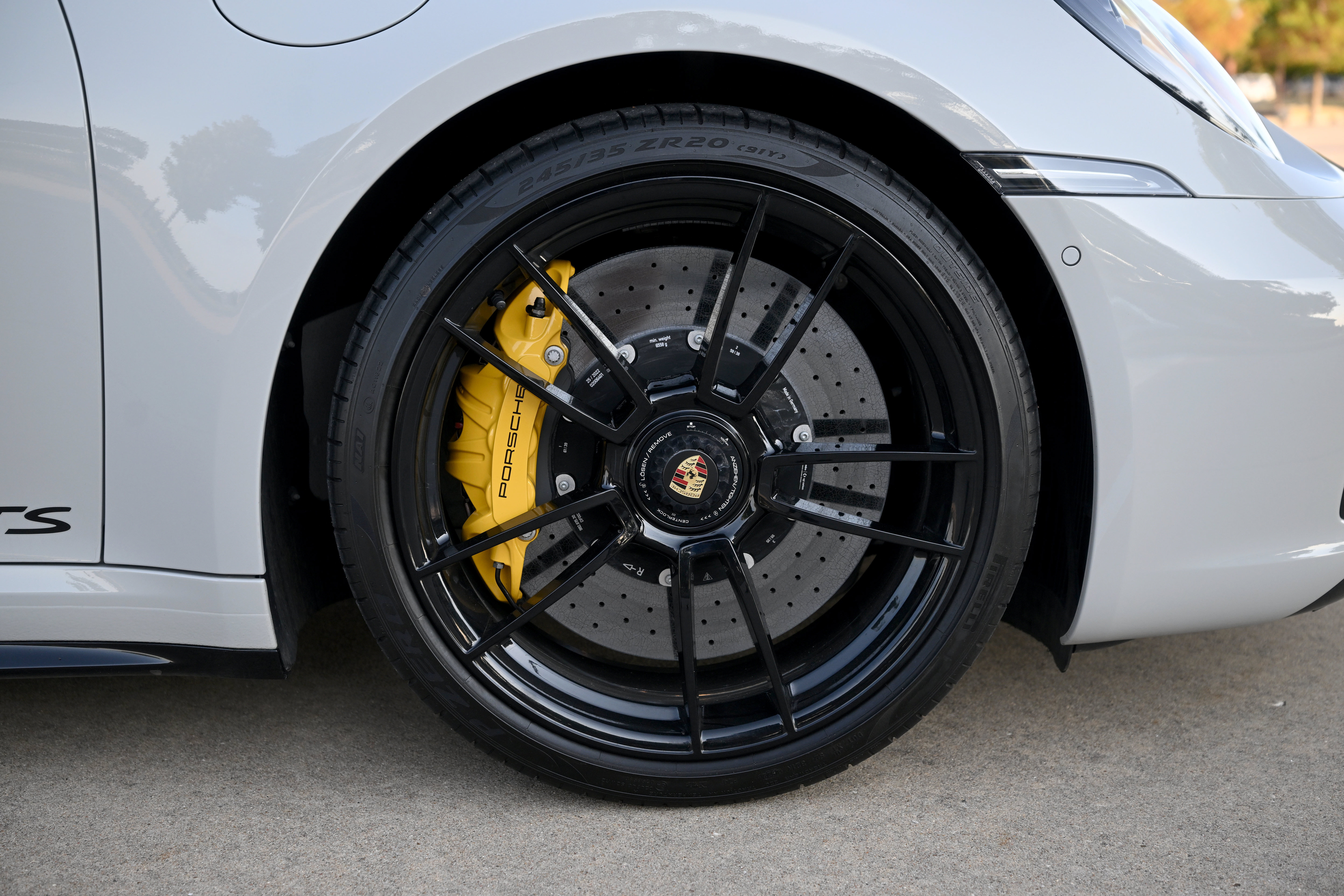 Used 2022 Porsche 911 AWD/4WD image 44