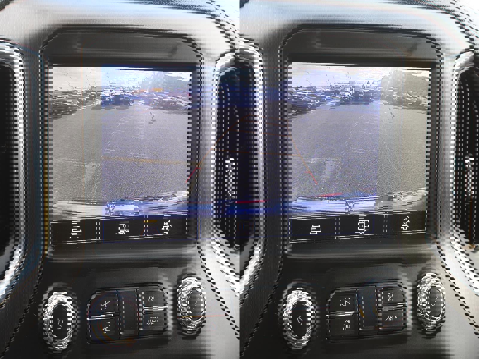 Used 2022 GMC Sierra 1500 AT4 w/ AT4 Premium Package image 13