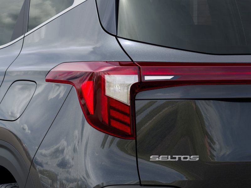 New 2026 Kia Seltos EX image 11