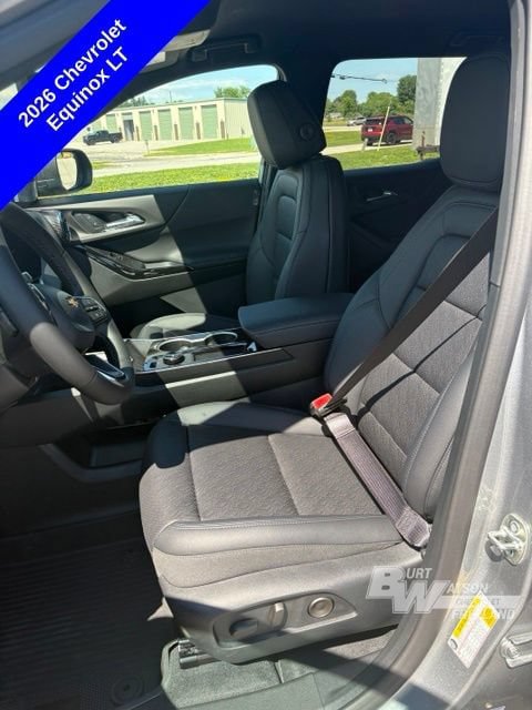New 2026 Chevrolet Equinox LT w/ Convenience Package II AWD/4WD image 11
