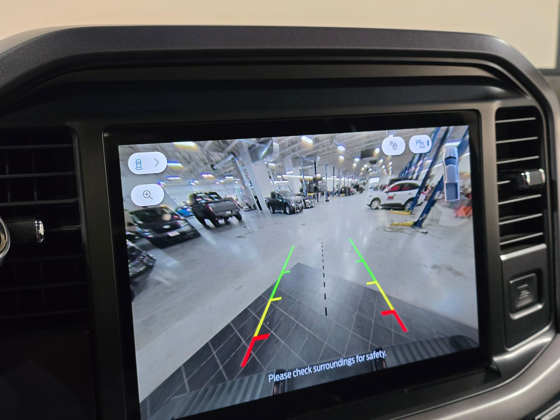 Used 2025 Ford F150 XLT w/ Equipment Group 301A Standard image 20