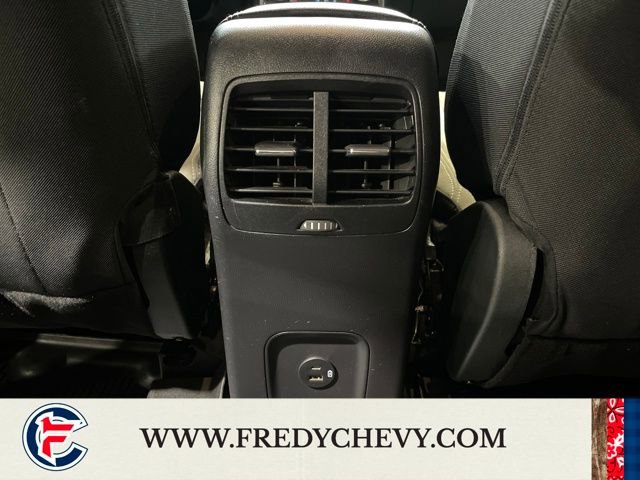 Used 2022 Ford Escape SE w/ Cold Weather Package image 15