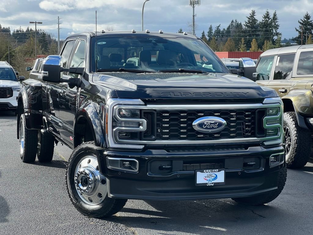 New 2026 Ford F450 Platinum w/ Platinum Plus Package